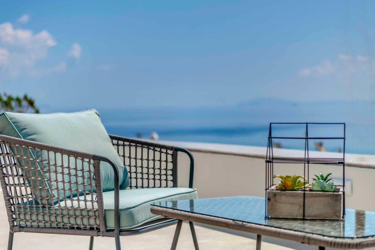 Villa Alba In Syros With Private Jacuzzi Азолимнос Экстерьер фото